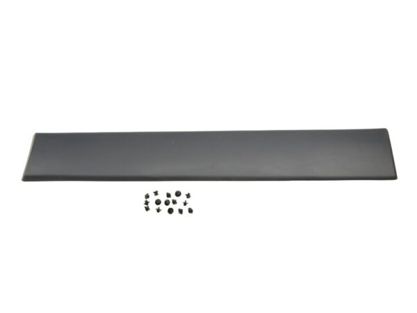 Moulure latérale gauche (chauffeur)